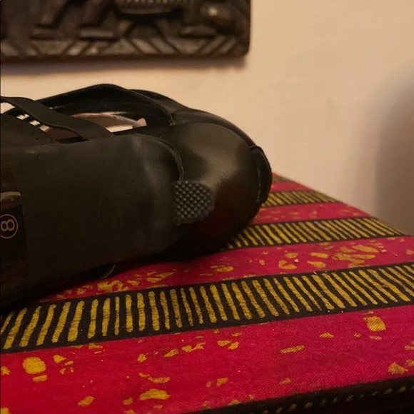 Booties! - Picture 4 of 4